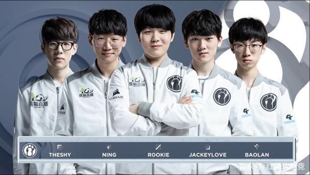 每日体育报 每日体育报