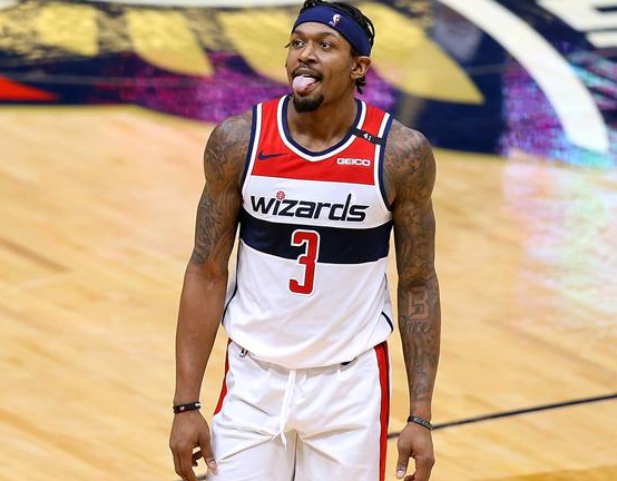 赛中脱颖而 赛中脱颖而