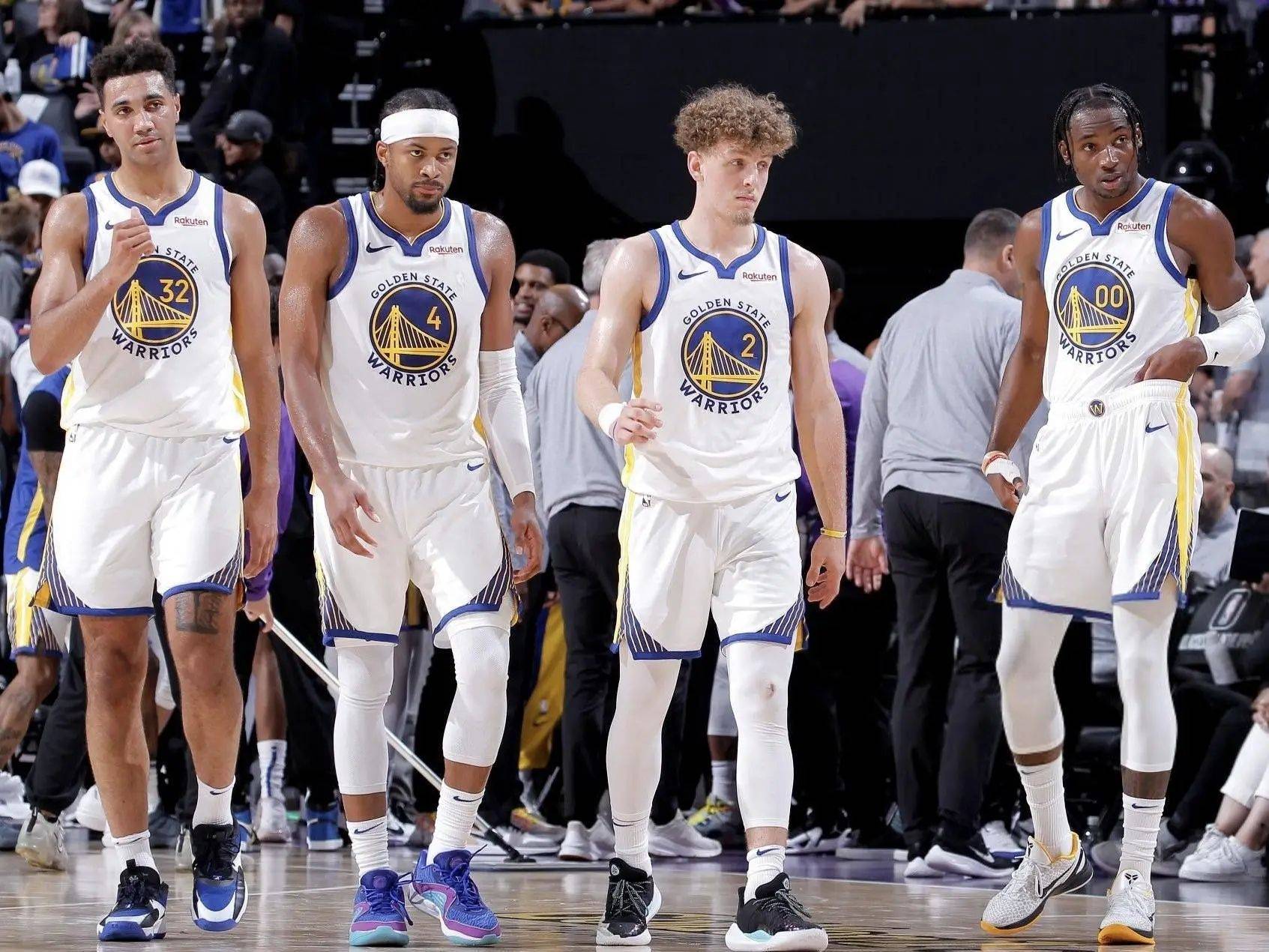 加时更像一 加时更像一