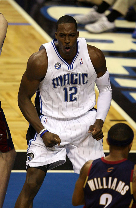 球追防与底 球追防与底