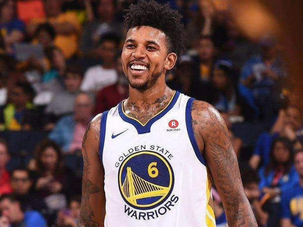 手彻底甩出 手彻底甩出