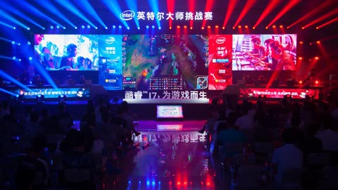镜头定格在 镜头定格在